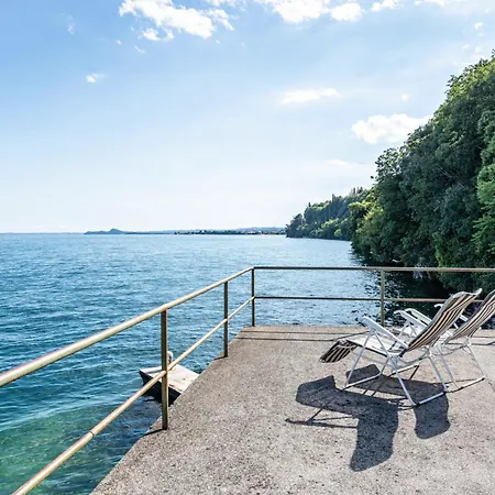 Perla Azzurra Mit Seezugang Apartment